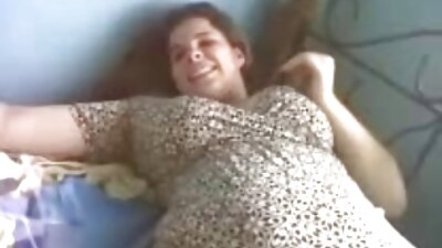 Apa alkalmazottja elemzi romantikus szex videók a sugárzó babát