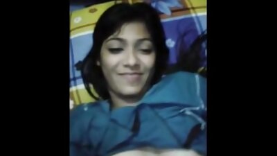 Két aranyos, perverz lányok nyalja egymást a anya fia szex videók kamera