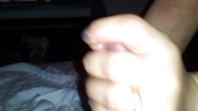 Lány csődör megfelel Filigrán szőke, aki fúrók butts családi szex videók