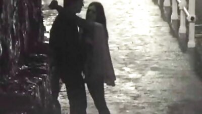 Három hatalmas farok megosztani egy vékony tini seggfej kemény szex videók csoport fasz
